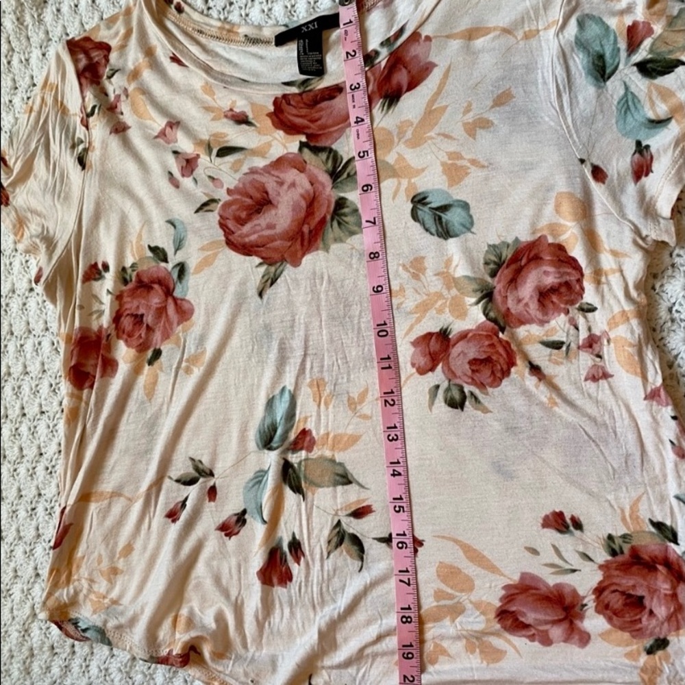 Forever 21 pink floral crop top - Picture 6 of 8